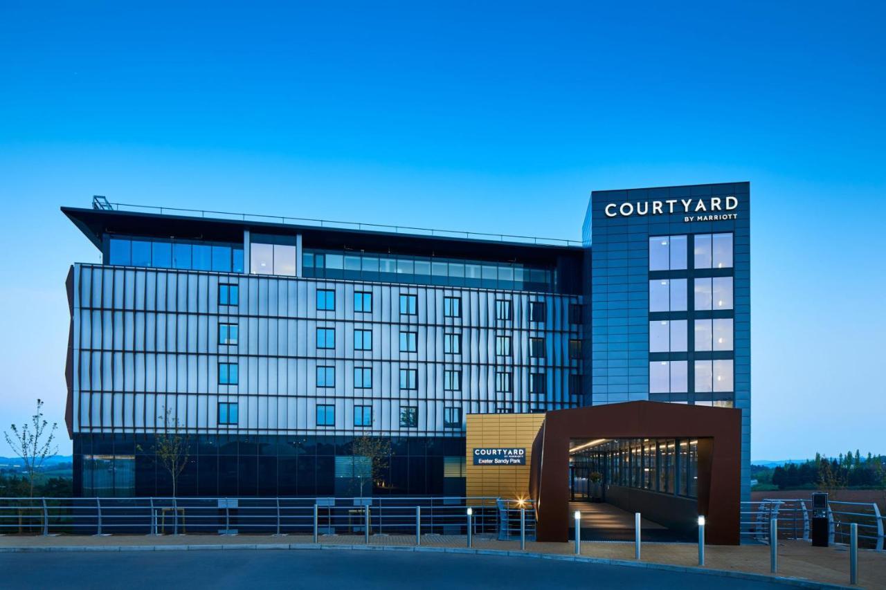 Courtyard By Marriott Sandy Park Hotel