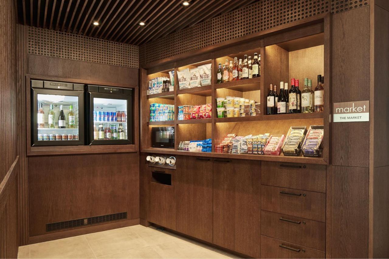Courtyard By Marriott Sandy Park Hotel 4*