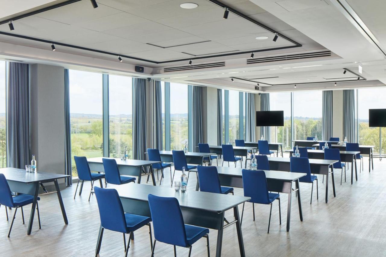 Courtyard By Marriott Sandy Park Hotel