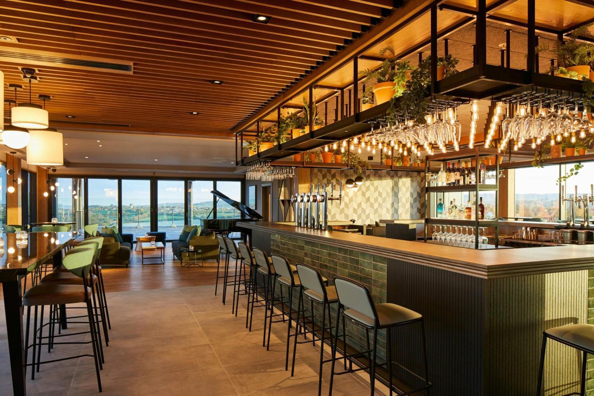 Courtyard By Marriott Sandy Park