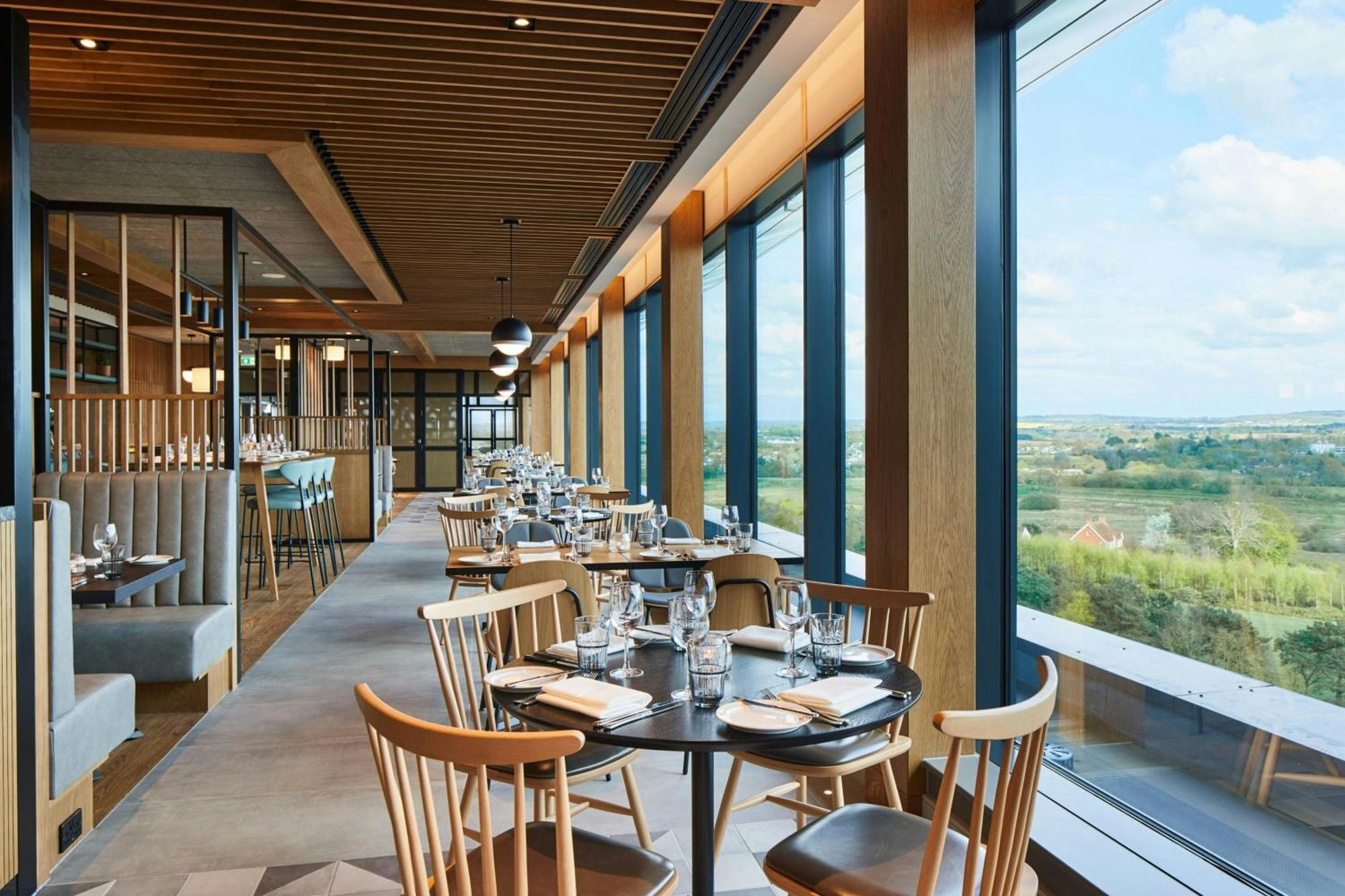 Courtyard By Marriott Sandy Park Hotel